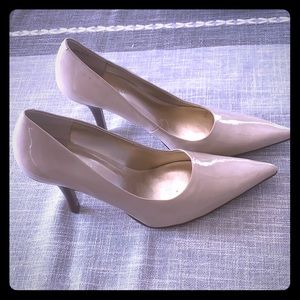 8.5 Nine West heels